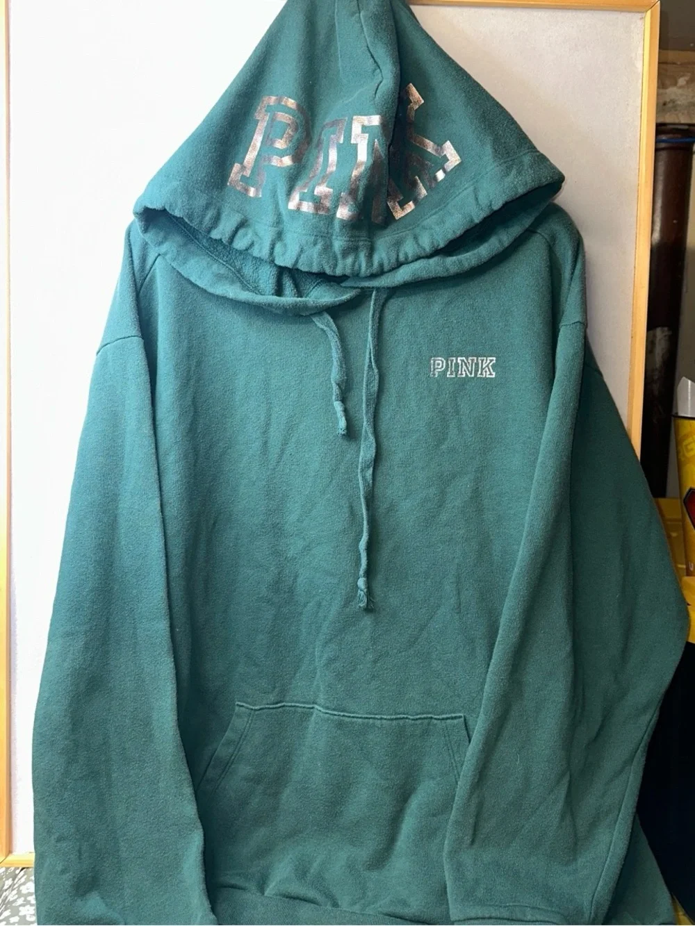 PINK Victoria's Secret Pullover Hoodie - Casual Comfort